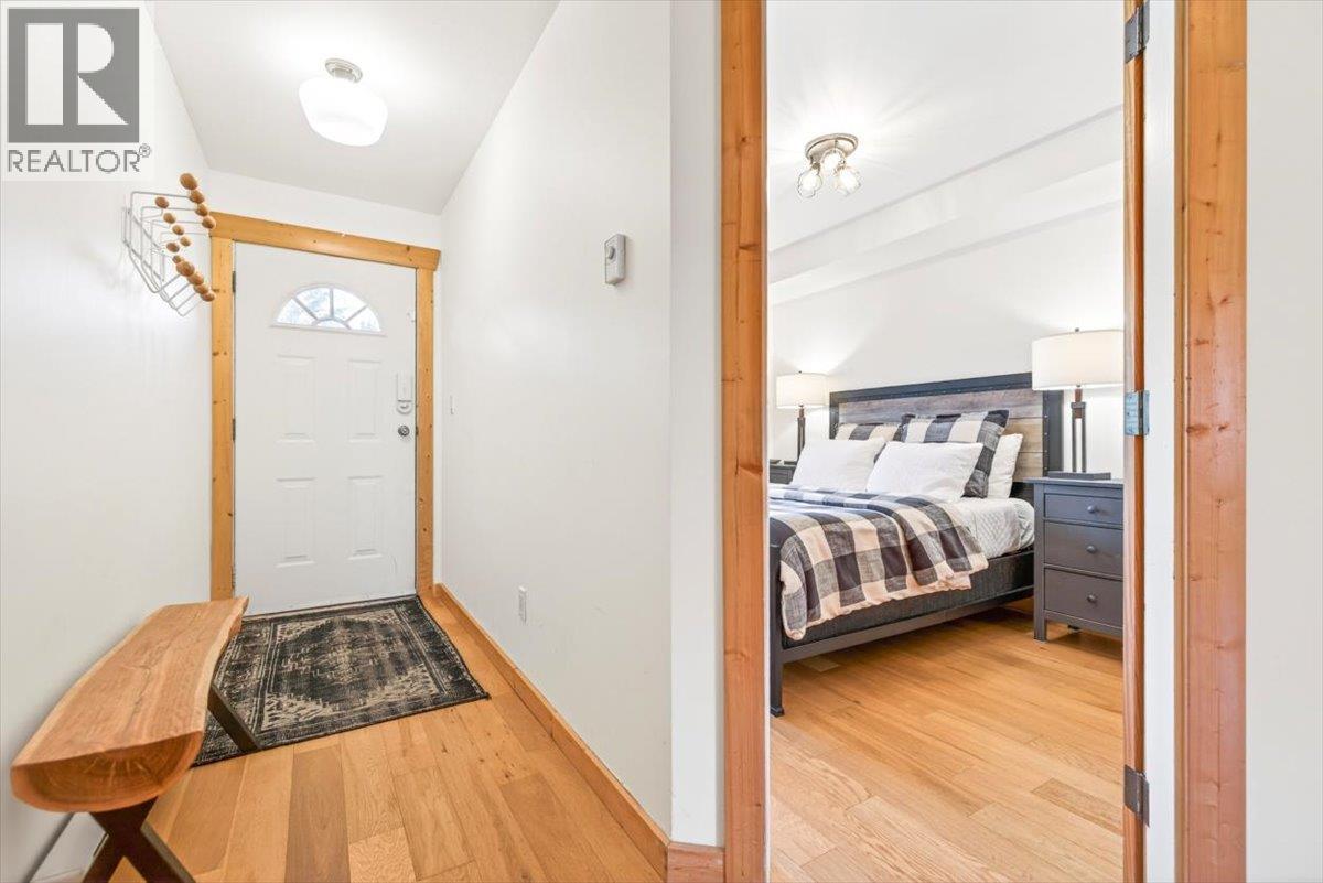 36 Rivermount Place Unit# 205c, Fernie, British Columbia  V0B 1M7 - Photo 12 - 10385316