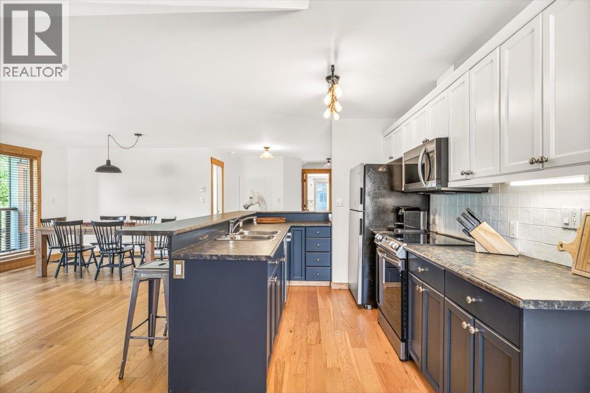 36 Rivermount Place Unit# 205c, Fernie, British Columbia  V0B 1M7 - Photo 35 - 10385316