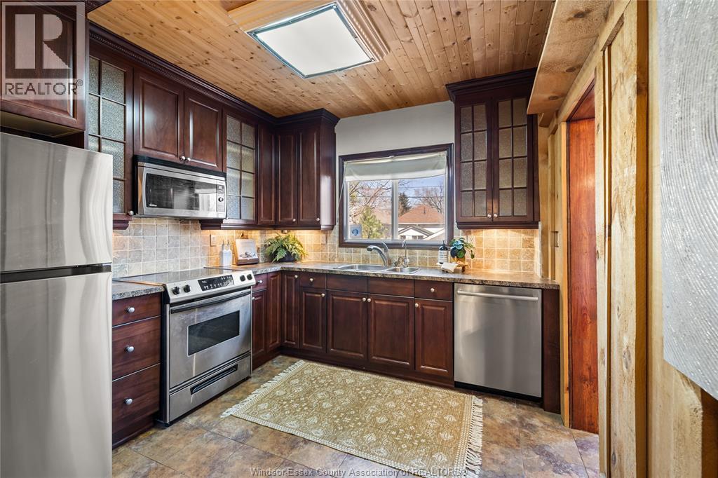 526 Curry, Windsor, Ontario  N9B 2B9 - Photo 12 - 26009561