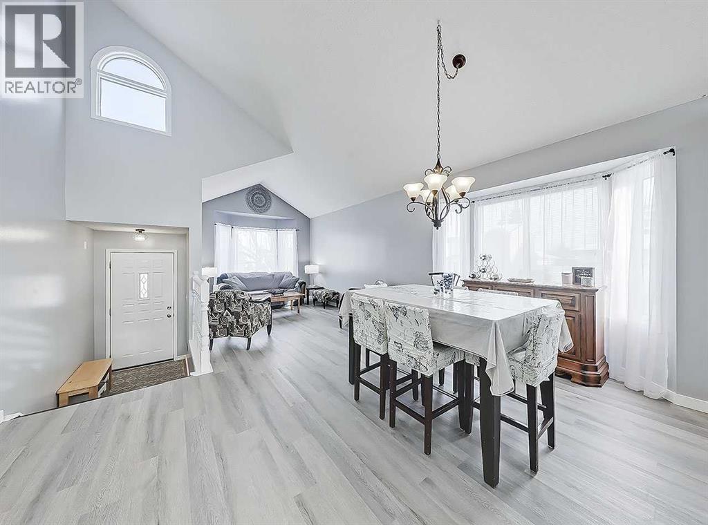 9 Hunters Mews, Okotoks, Alberta  T1S 1M2 - Photo 11 - A2282625