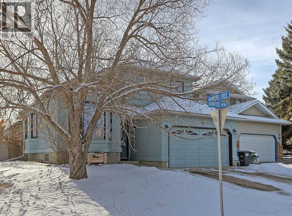 9 Hunters Mews, Okotoks, Alberta  T1S 1M2 - Photo 1 - A2282625