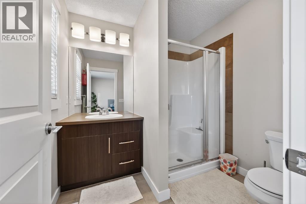 203 Fireside Parkway, Cochrane, Alberta  T4C 0V8 - Photo 14 - A2296249
