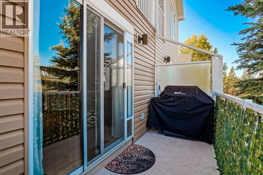 10 Chaparral Ridge Park SE, Calgary, Alberta  T2X 0E4 - Photo 9 - A2296998