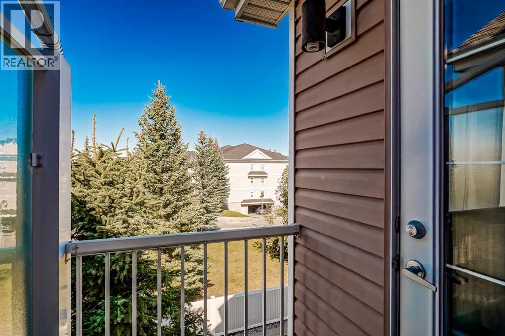 10 Chaparral Ridge Park SE, Calgary, Alberta  T2X 0E4 - Photo 28 - A2296998