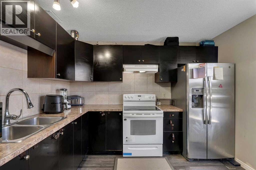 354 Aboyne Place Ne, Calgary, Alberta  T2A 5Y9 - Photo 11 - A2301013