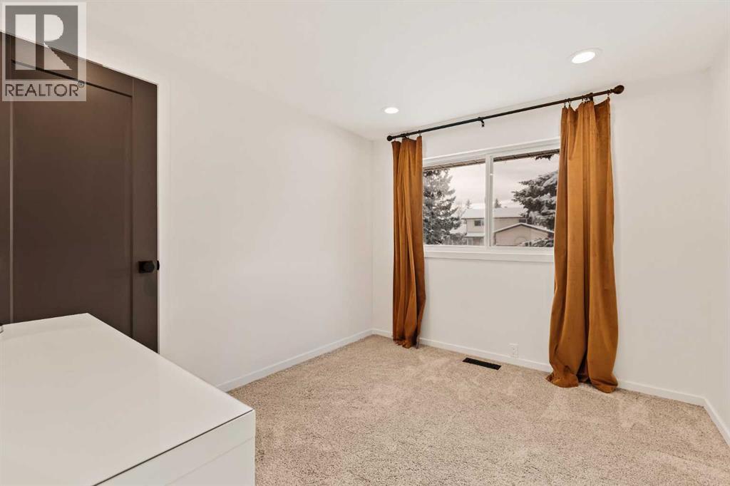 212 Vantage Place NW, Calgary, Alberta  T3A 1X9 - Photo 25 - A2303575