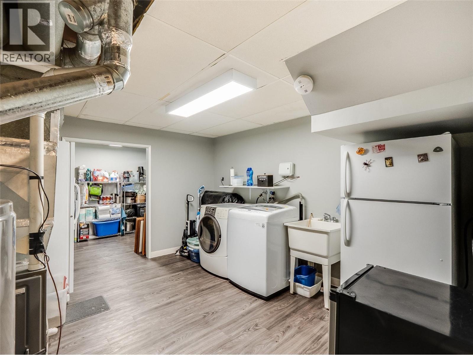 221 Pinewood Drive, Castlegar, British Columbia  V1N 2M5 - Photo 41 - 10385052