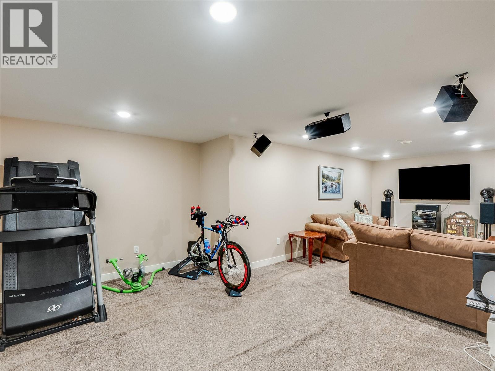 221 Pinewood Drive, Castlegar, British Columbia  V1N 2M5 - Photo 35 - 10385052