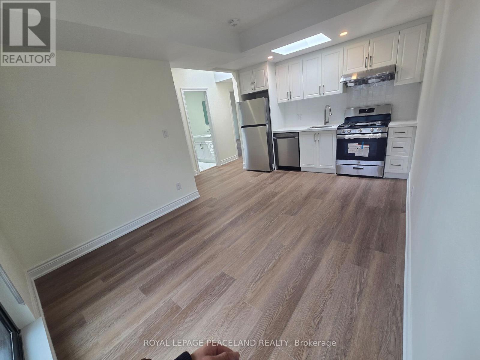 LANEWAYHSE 2NDFLR - 556 SPADINA CRESCENT, Toronto, Ontario