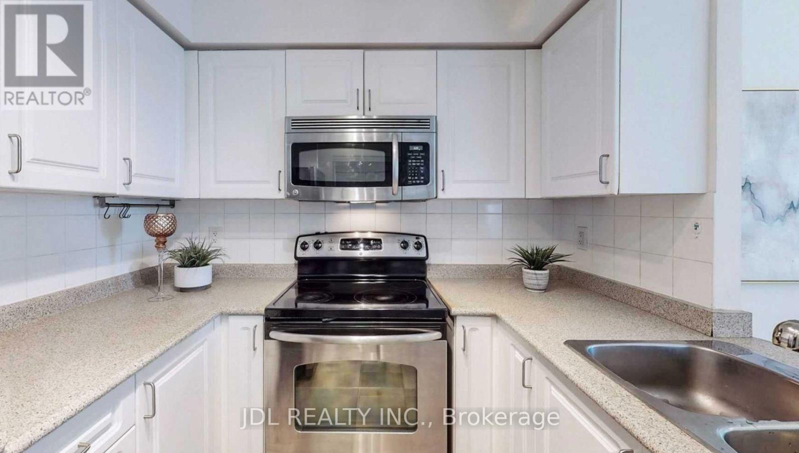 508 - 5500 Yonge Street, Toronto, Ontario  M2N 7L1 - Photo 2 - C13058372