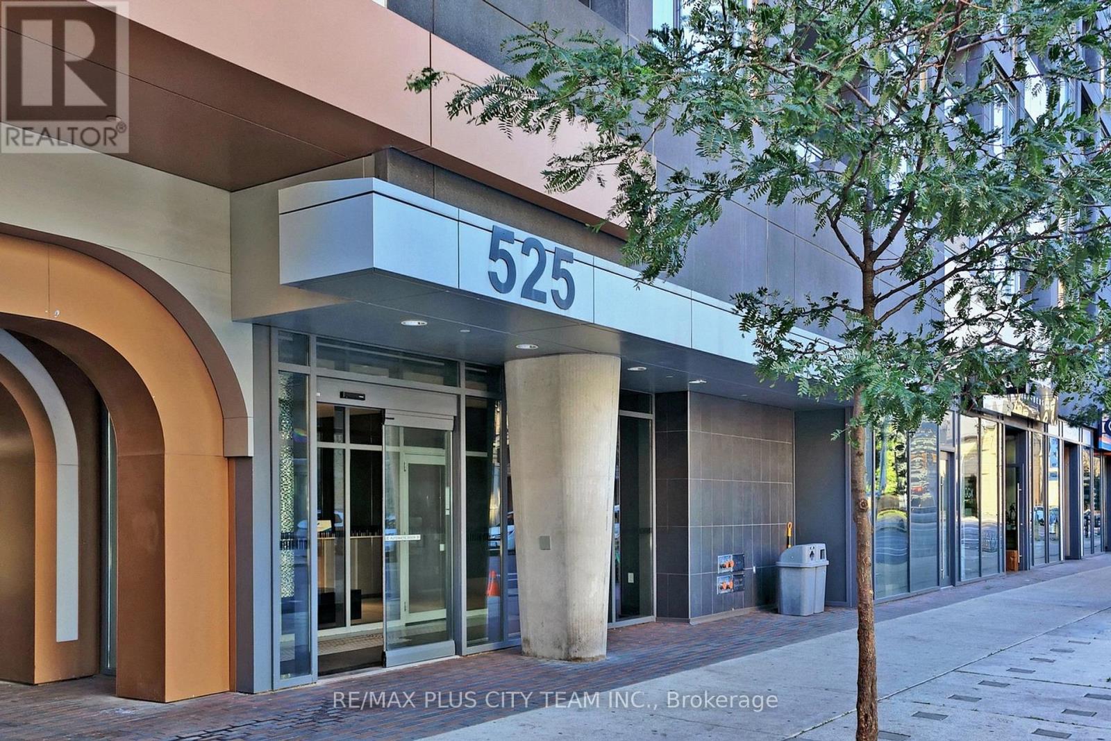 814 - 525 Adelaide Street W, Toronto, Ontario  M5V 0N7 - Photo 2 - C13058474