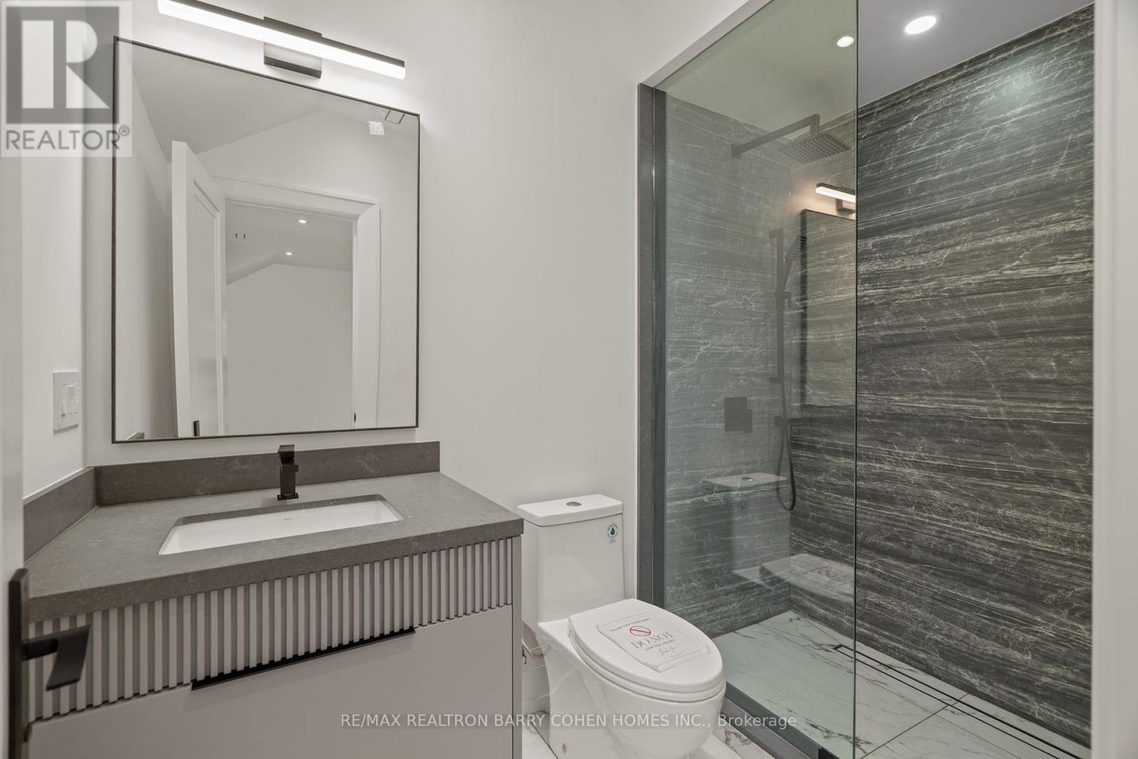 81 Upper Canada Drive, Toronto, Ontario  M2P 1S6 - Photo 34 - C13026590