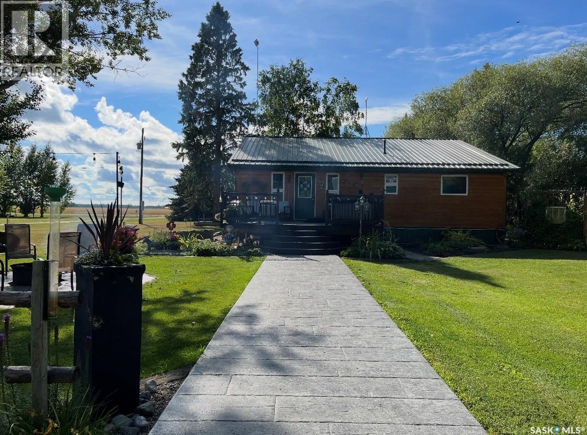 Yelland Acreage - Torch River Rm No. 488, Torch River Rm No. 488, Saskatchewan  S0E 1E0 - Photo 1 - SK034299