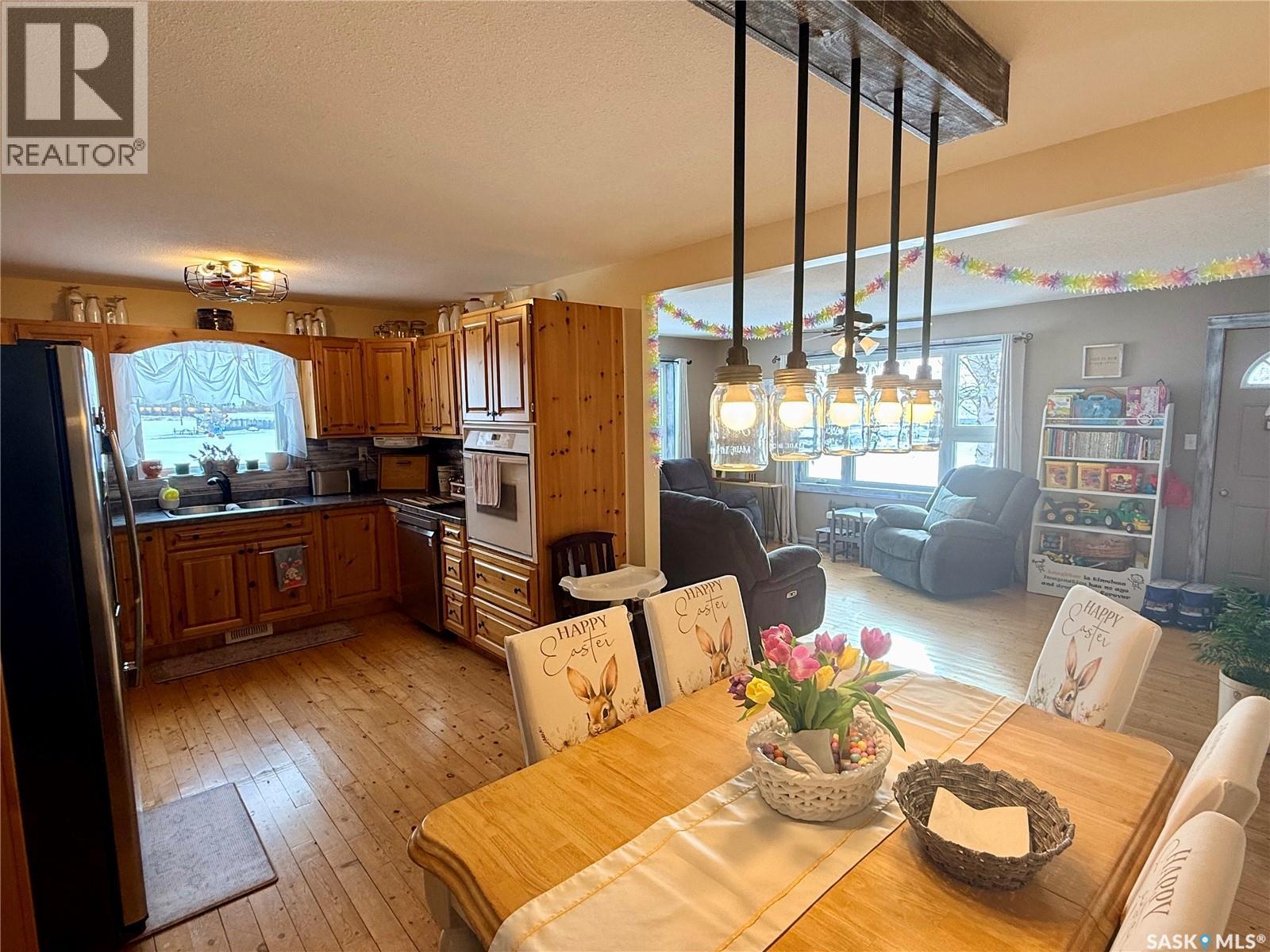 Yelland Acreage - Torch River Rm No. 488, Torch River Rm No. 488, Saskatchewan  S0E 1E0 - Photo 2 - SK034299