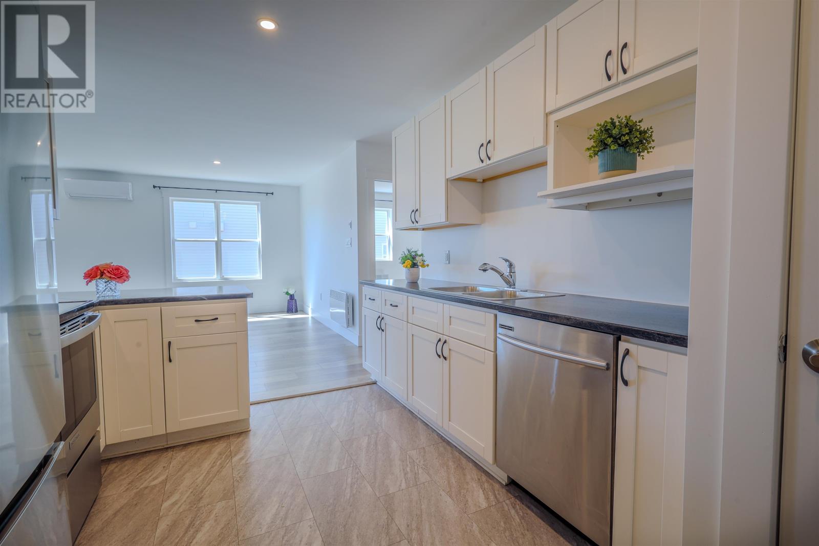 14 Aidan Street, Charlottetown, Prince Edward Island  C1E 3R1 - Photo 5 - 202608467