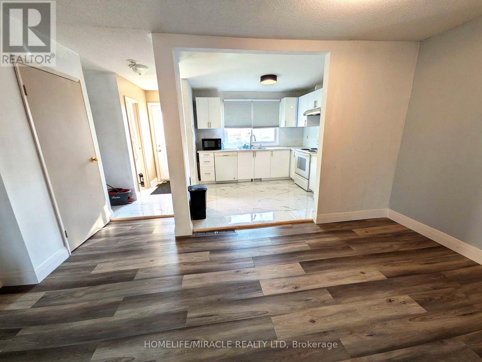 463 Springbank Avenue N, Woodstock, Ontario  N4T 1R1 - Photo 3 - X13058262