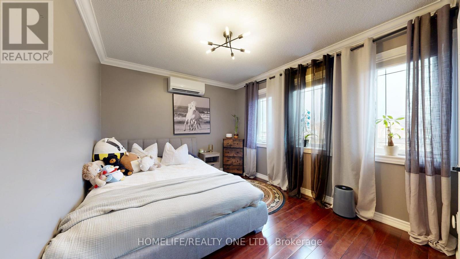 96 Estate Garden Drive, Richmond Hill, Ontario  L4E 3V6 - Photo 27 - N13058338