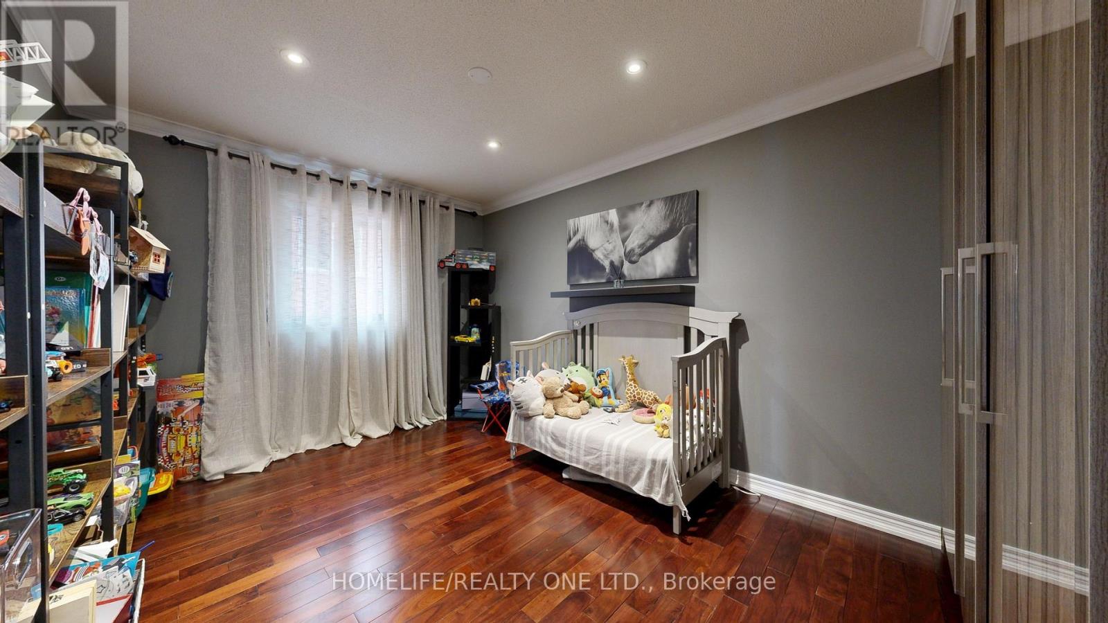 96 Estate Garden Drive, Richmond Hill, Ontario  L4E 3V6 - Photo 29 - N13058338