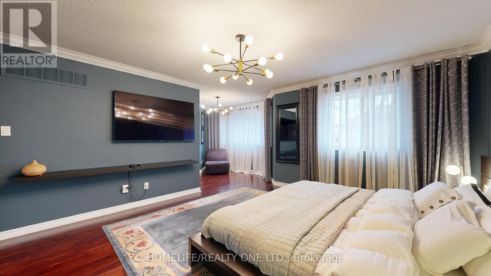 96 Estate Garden Drive, Richmond Hill, Ontario  L4E 3V6 - Photo 32 - N13058338