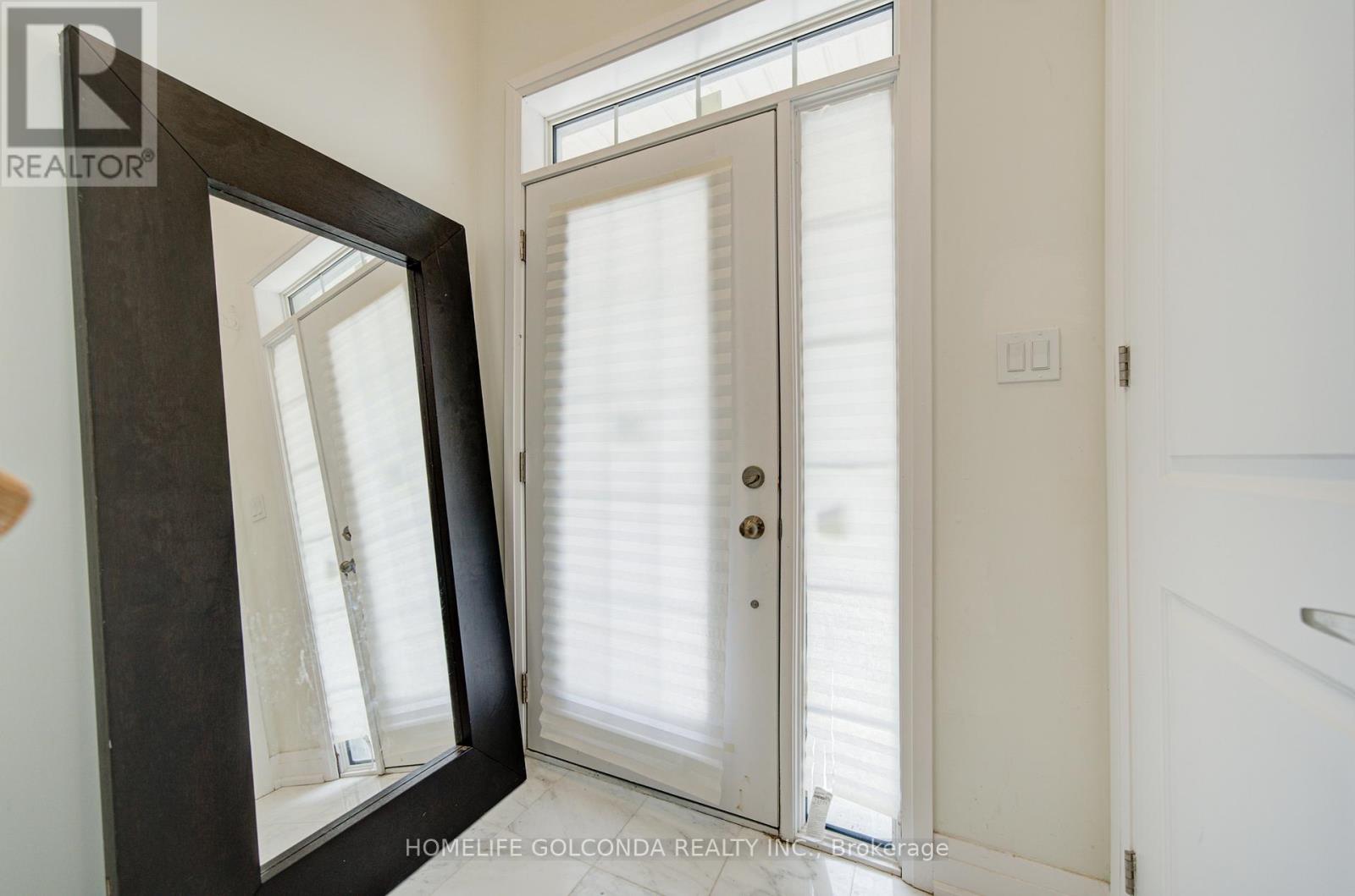 7 Maybank Lane, Whitchurch-Stouffville, Ontario  L4A 4X7 - Photo 16 - N13058478