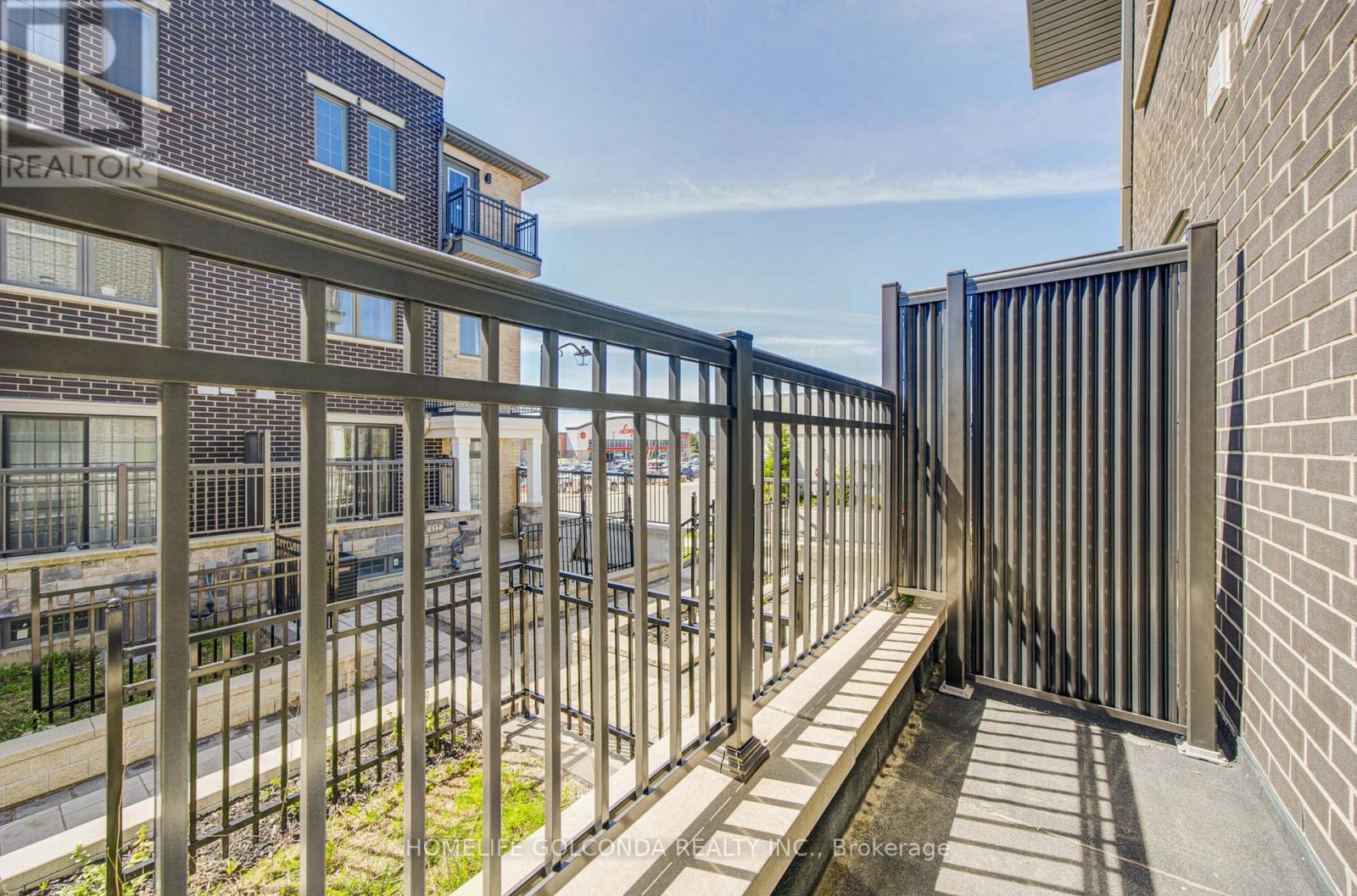 7 Maybank Lane, Whitchurch-Stouffville, Ontario  L4A 4X7 - Photo 17 - N13058478