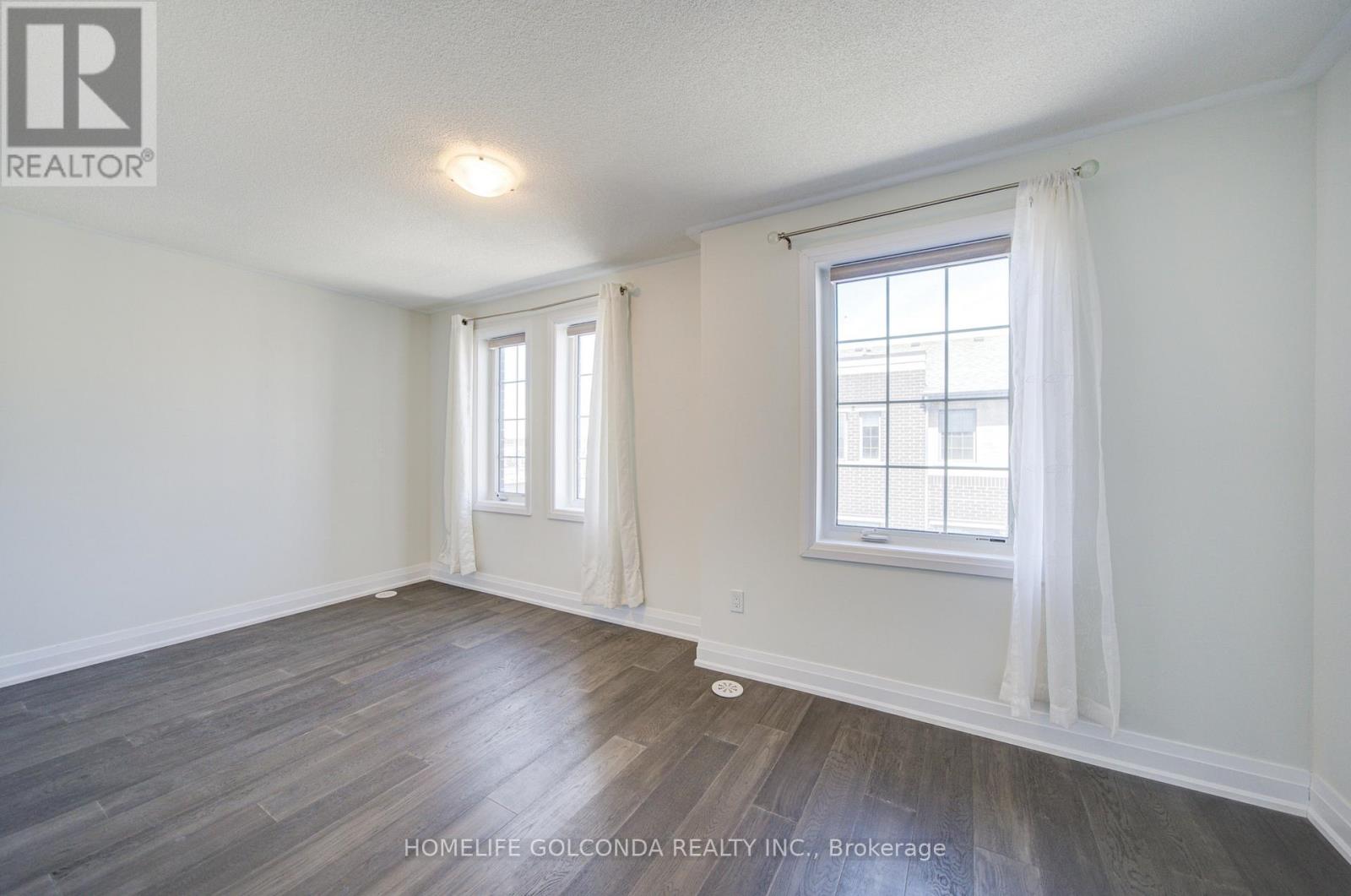 7 Maybank Lane, Whitchurch-Stouffville, Ontario  L4A 4X7 - Photo 30 - N13058478