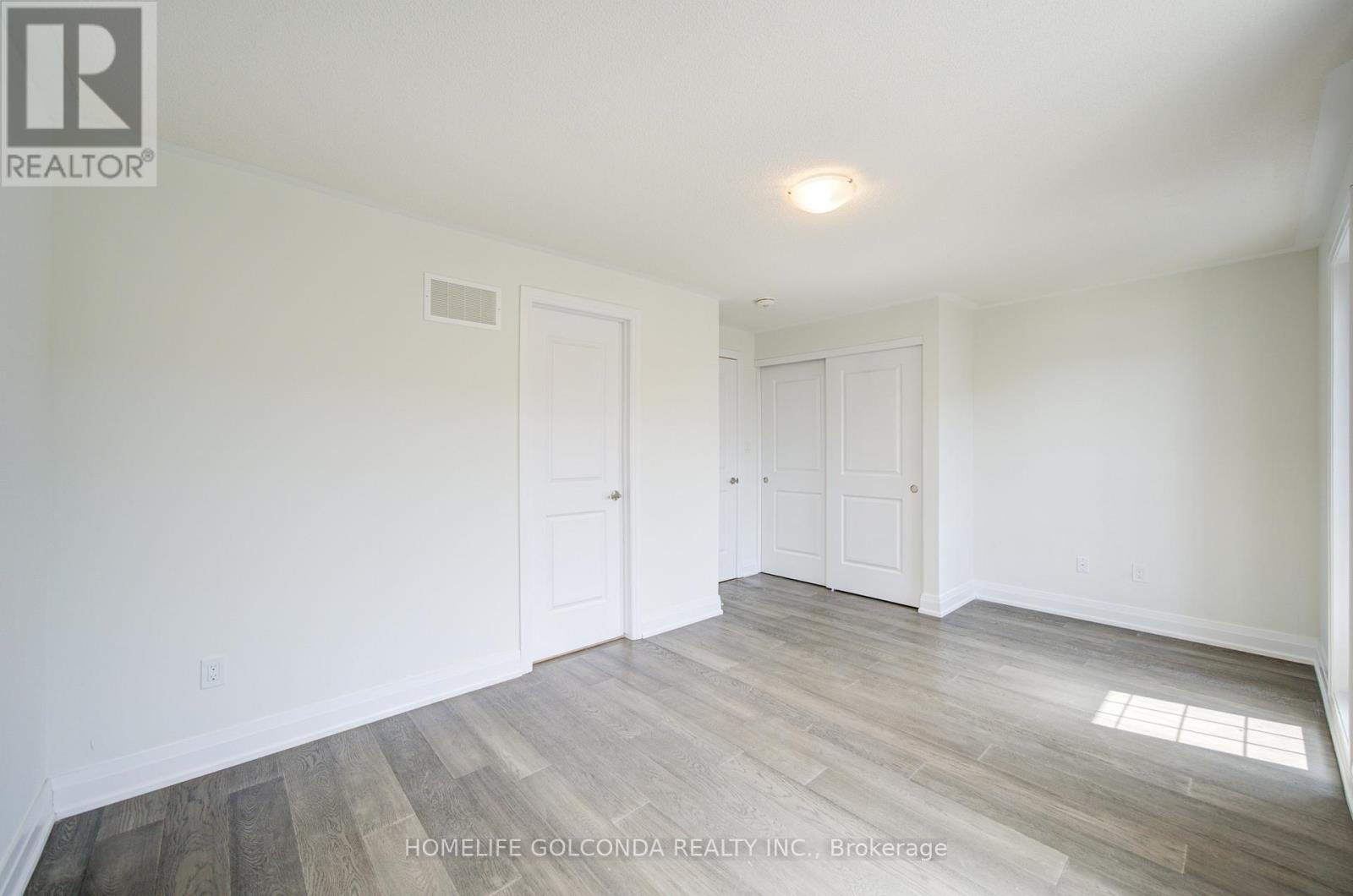 7 Maybank Lane, Whitchurch-Stouffville, Ontario  L4A 4X7 - Photo 36 - N13058478