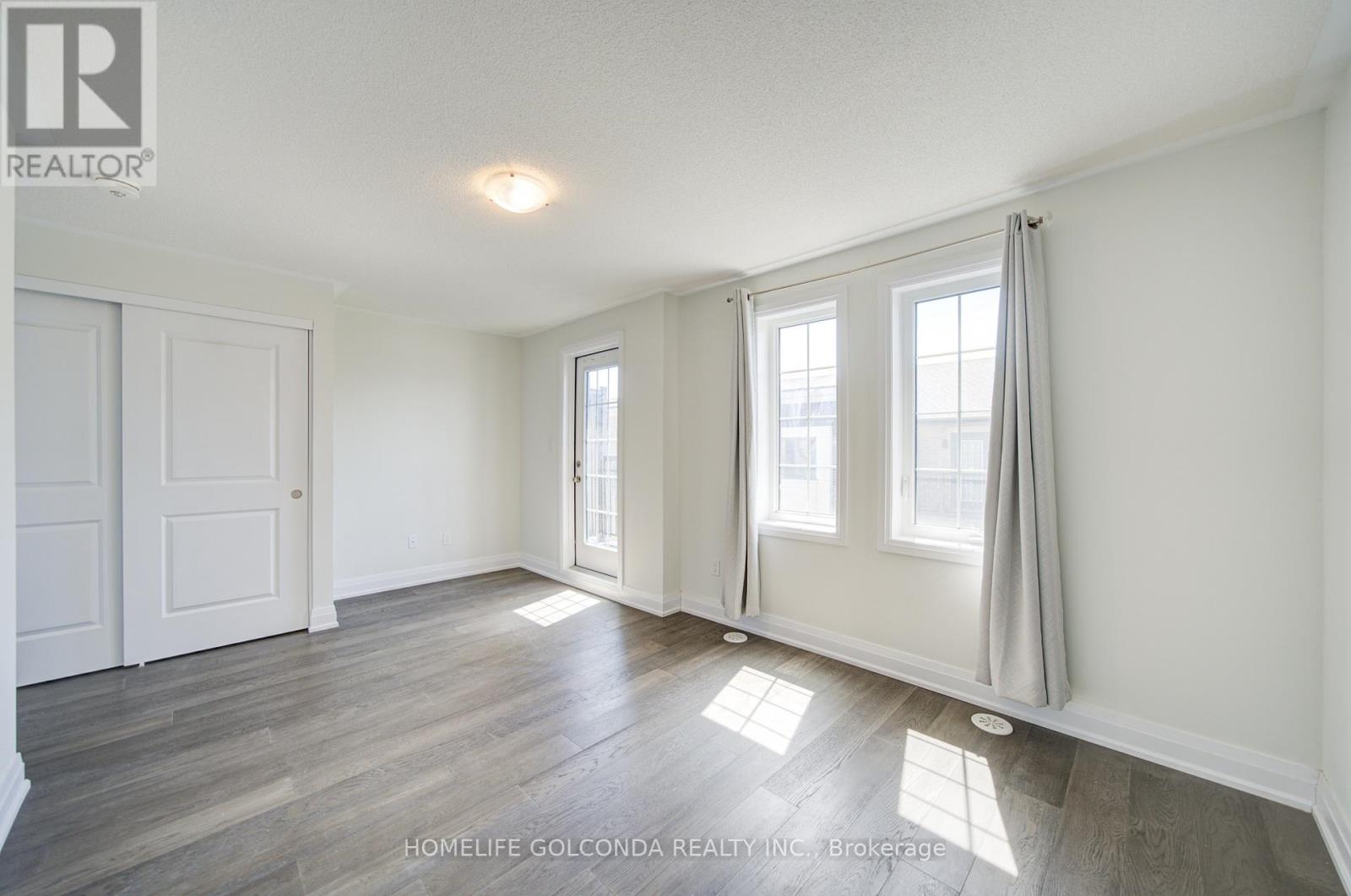 7 Maybank Lane, Whitchurch-Stouffville, Ontario  L4A 4X7 - Photo 37 - N13058478