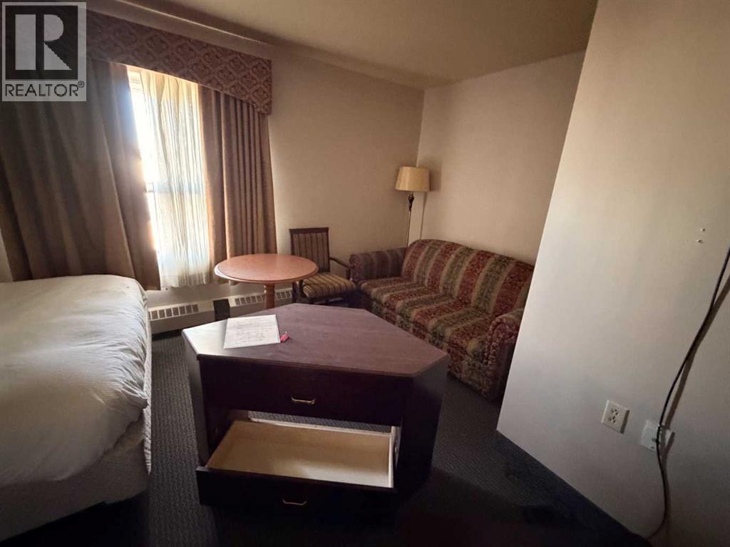 5003 50 Street, Provost, Alberta  T0B 3S0 - Photo 8 - A2268463