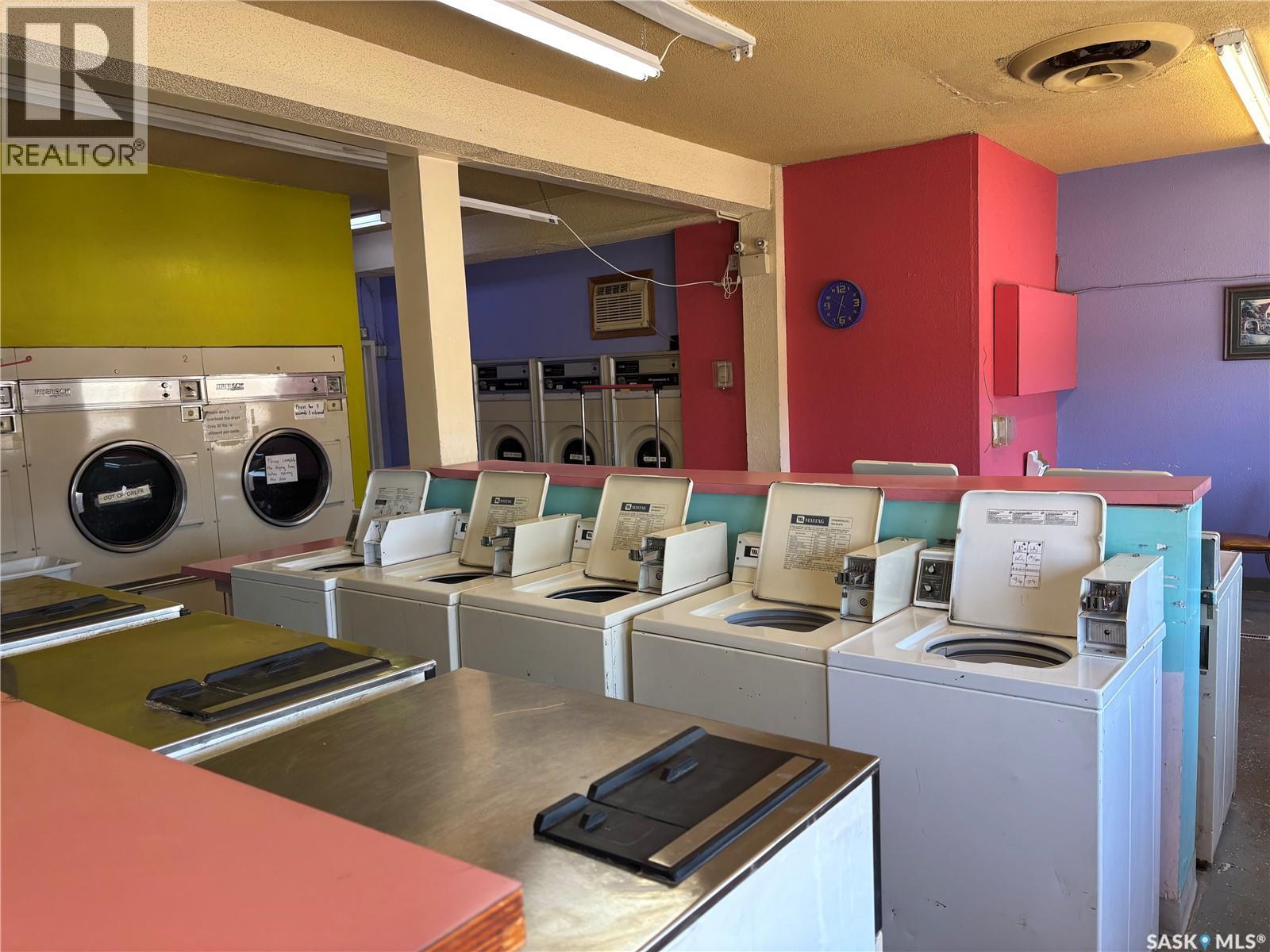 155 North Service Road, Swift Current, Saskatchewan  S9H 3S8 - Photo 14 - SK033878