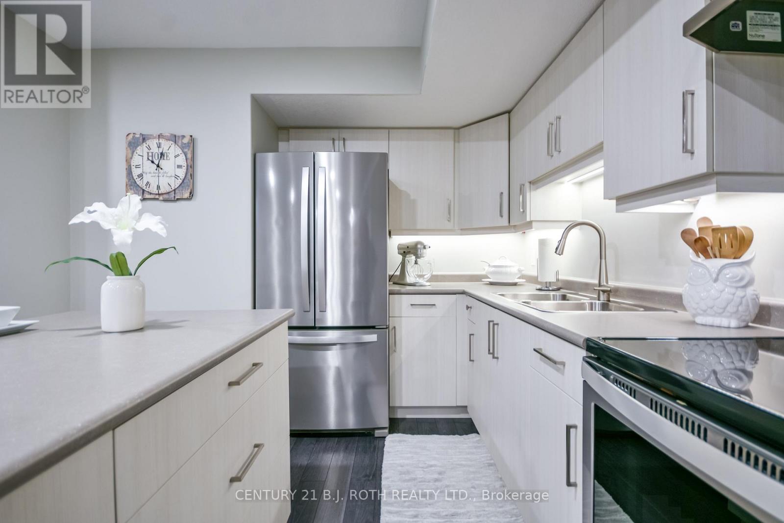 27 Claire Drive, Barrie (Painswick South), Ontario  L4N 5Y1 - Photo 33 - S13058302