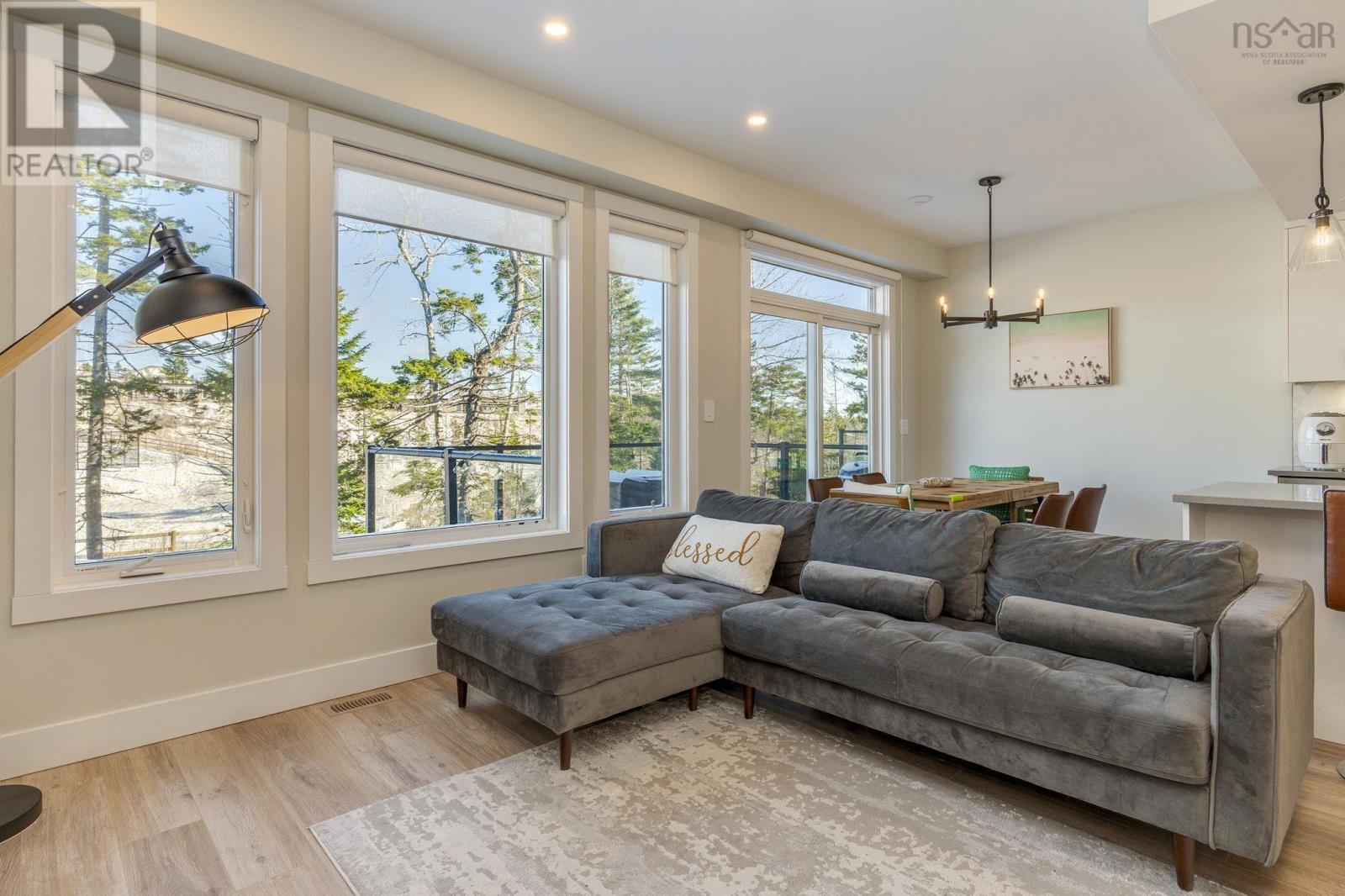 6 Breaktrail Drive, Halifax, Nova Scotia  B4B 2J7 - Photo 8 - 202604953