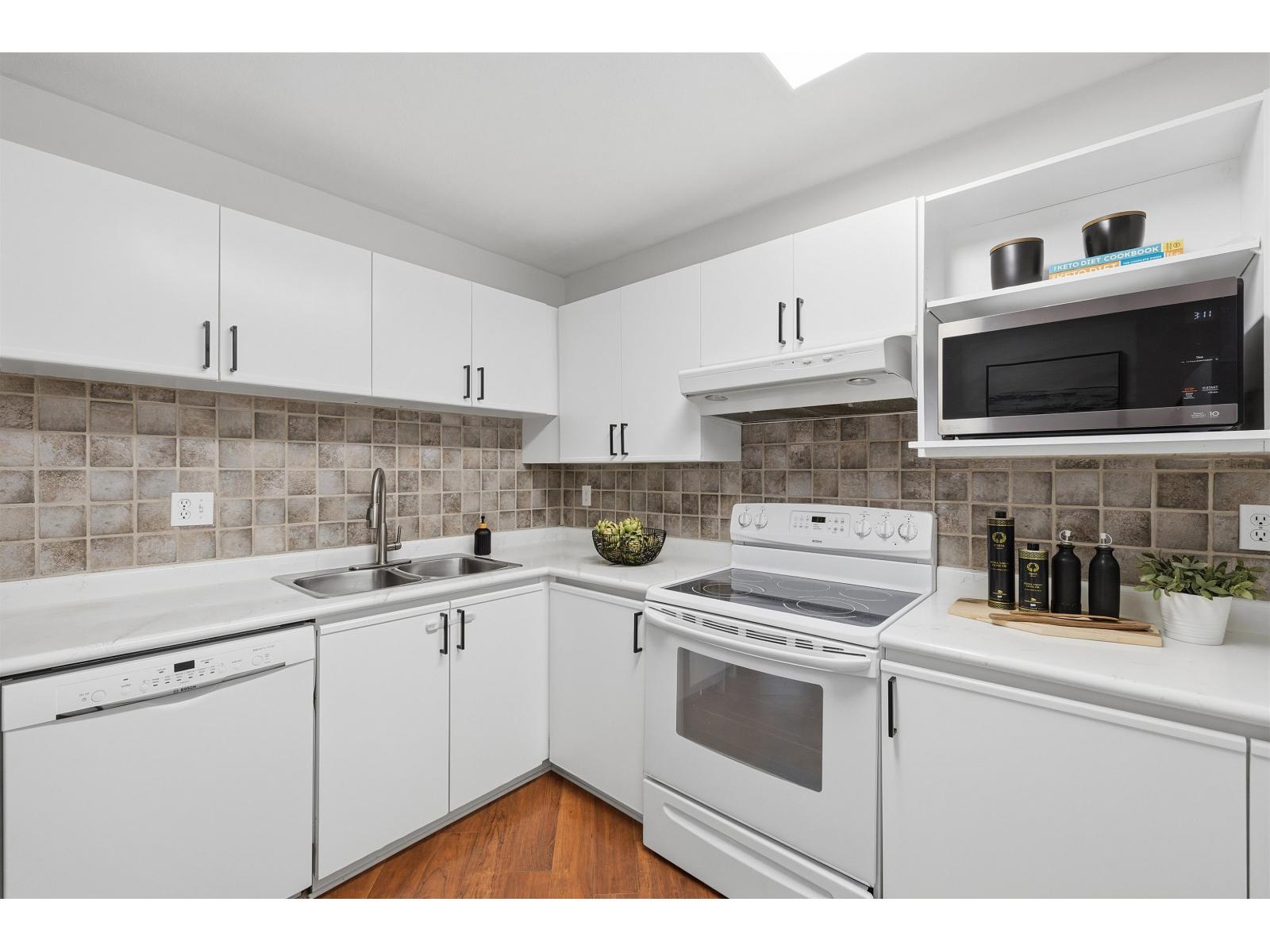 104 27358 32 Avenue, Langley, British Columbia  V4W 3M5 - Photo 14 - R3113715