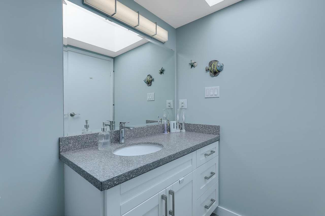 1491 Merklin Street, White Rock, British Columbia  V4B 4C4 - Photo 22 - R3117316