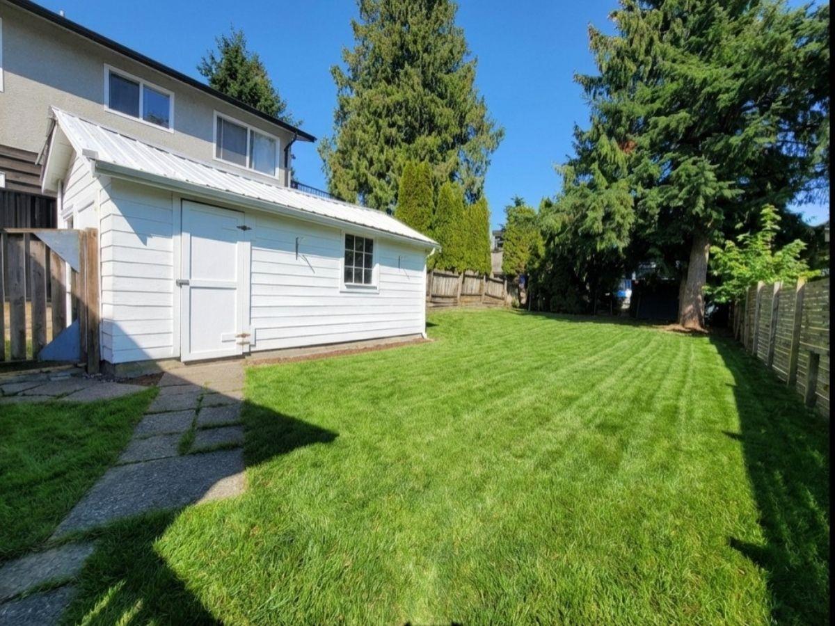 942 Lee Street, White Rock, British Columbia  V4B 4N8 - Photo 8 - R3113149