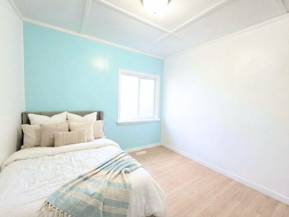 942 Lee Street, White Rock, British Columbia  V4B 4N8 - Photo 6 - R3113149