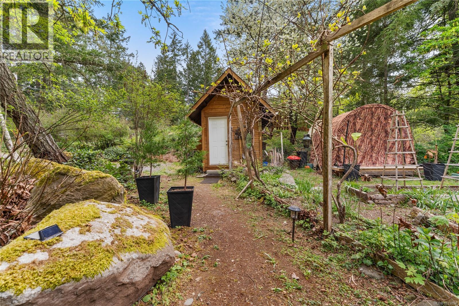 3055 Mander Rd, Gabriola Island, British Columbia  V0R 1X7 - Photo 18 - 1033894