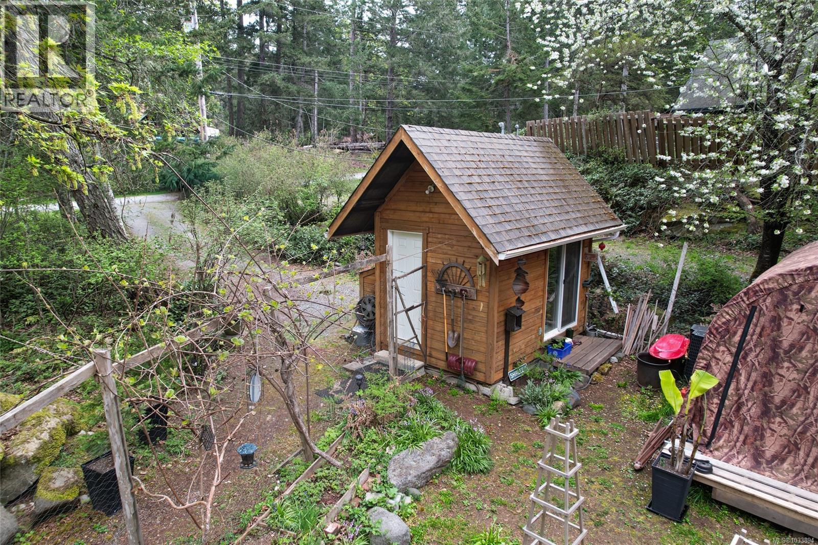 3055 Mander Rd, Gabriola Island, British Columbia  V0R 1X7 - Photo 20 - 1033894