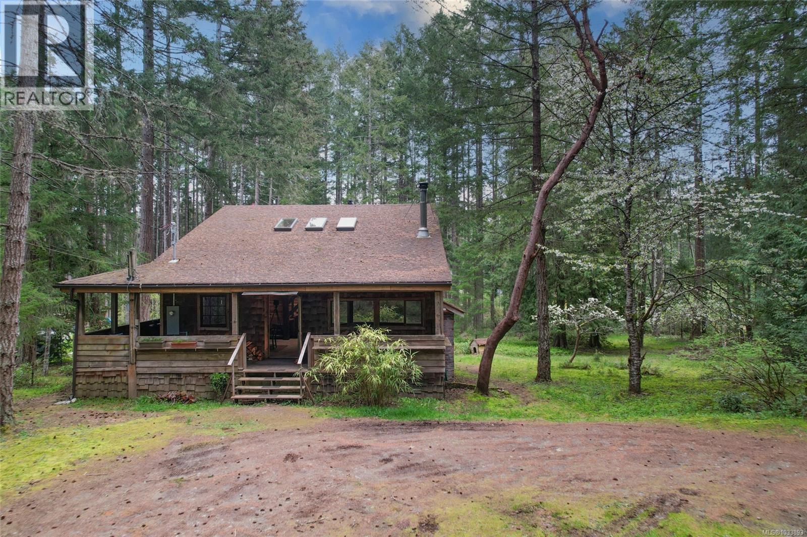1270 North Rd, Gabriola Island, British Columbia