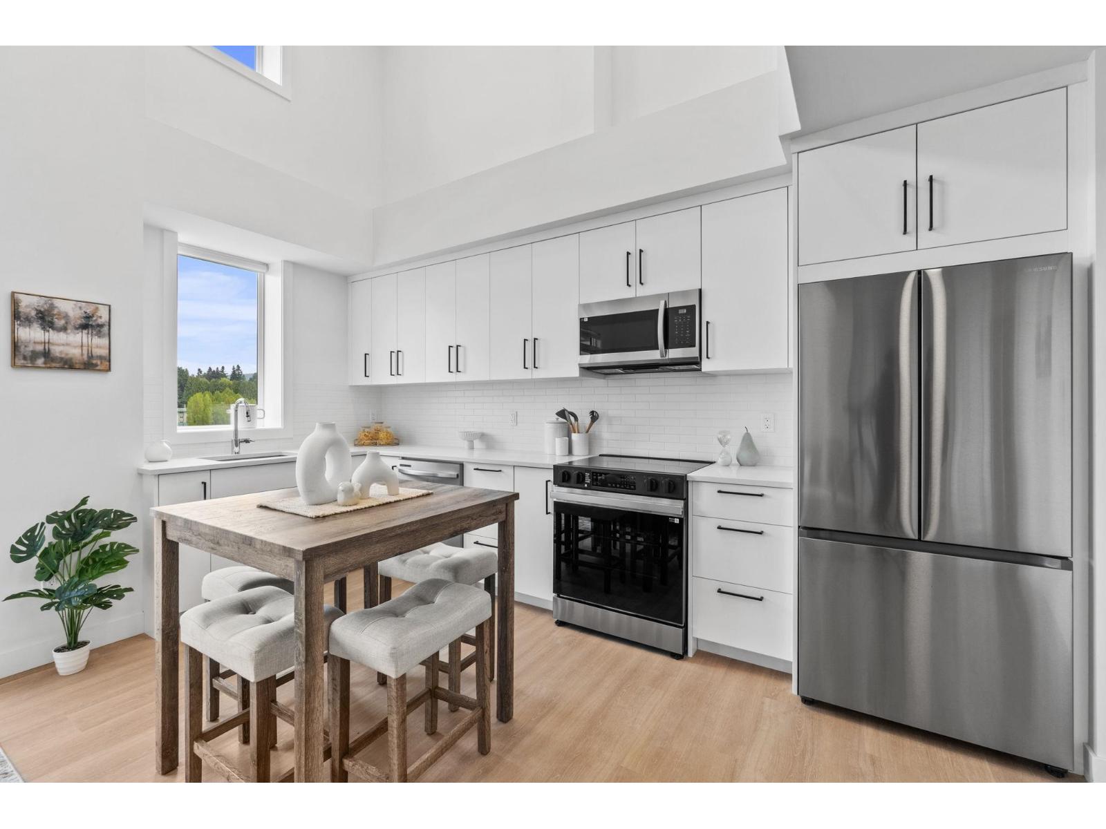 503 33820 South Fraser Way, Abbotsford, British Columbia  V2S 2C5 - Photo 2 - R3116641