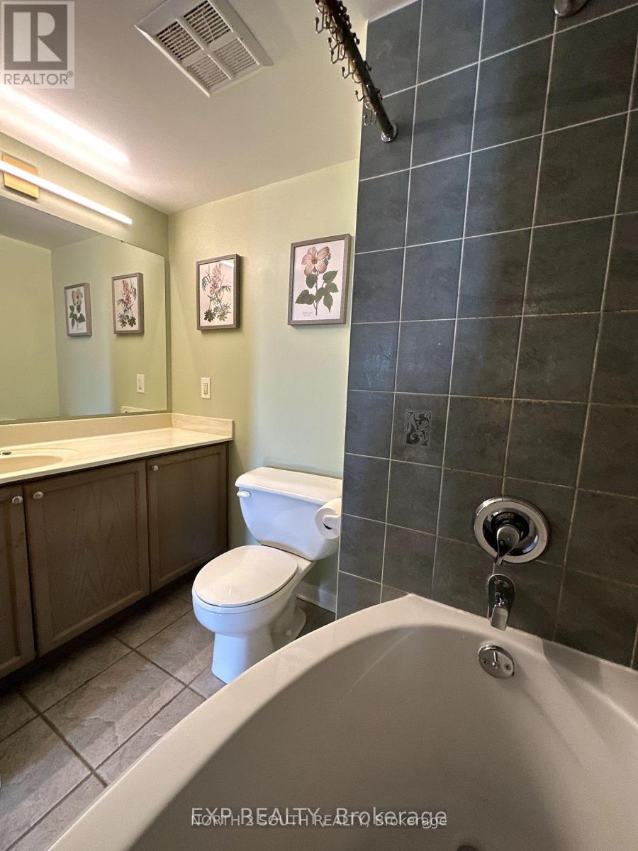 1002 - 1150 Parkwest Place, Mississauga, Ontario  L5E 3K4 - Photo 10 - W13058406