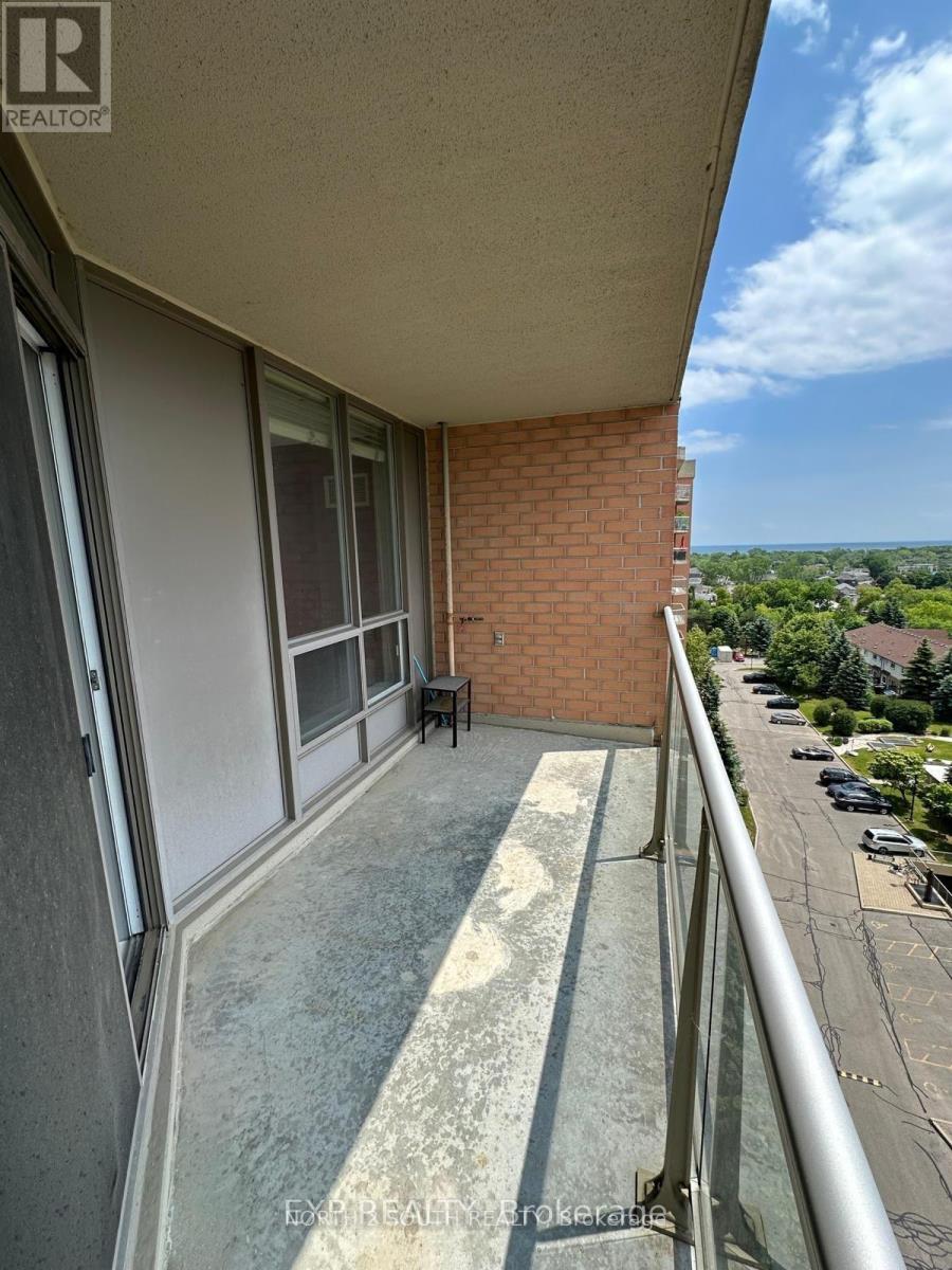 1002 - 1150 Parkwest Place, Mississauga, Ontario  L5E 3K4 - Photo 12 - W13058406
