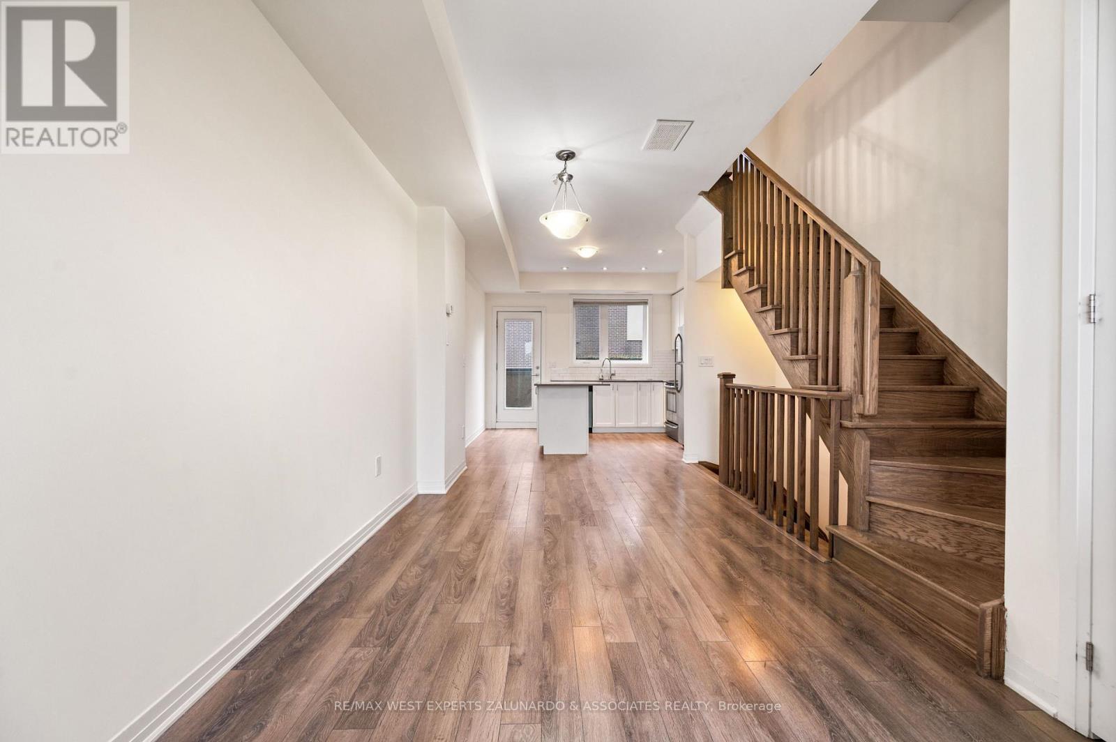 3 - 120 Frederick Tisdale Drive, Toronto, Ontario  M3K 0A8 - Photo 5 - W13058586