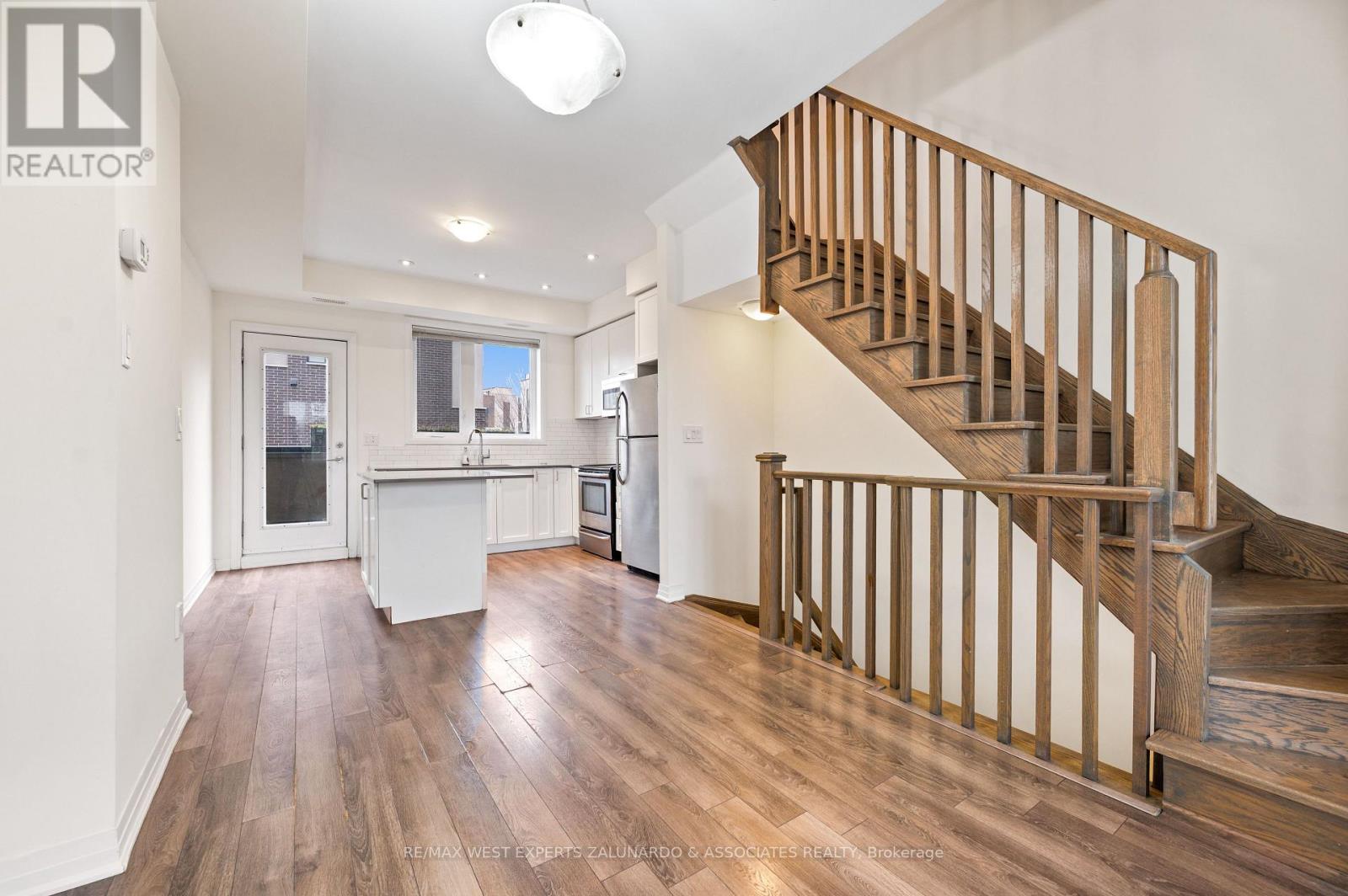 3 - 120 Frederick Tisdale Drive, Toronto, Ontario  M3K 0A8 - Photo 7 - W13058586