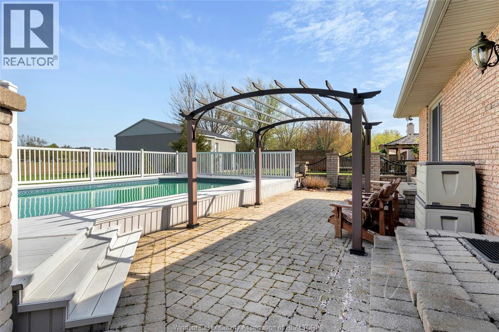 3927 Concession 3 South, Amherstburg, Ontario  N9V 2Y8 - Photo 28 - 26009565