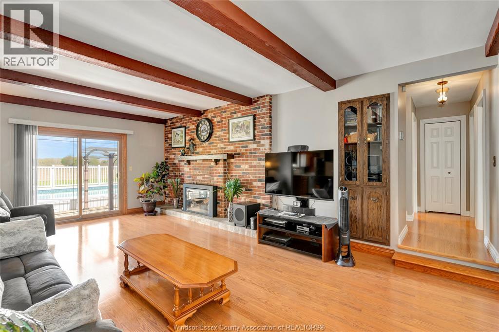 3927 Concession 3 South, Amherstburg, Ontario  N9V 2Y8 - Photo 4 - 26009565