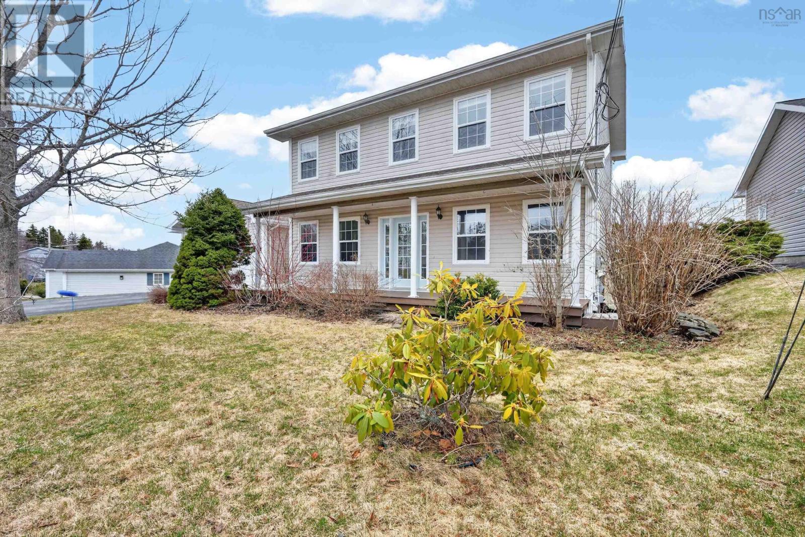 10 Amberwood Crescent Crescent, Westmount, Nova Scotia  B1R 2J8 - Photo 3 - 202608976