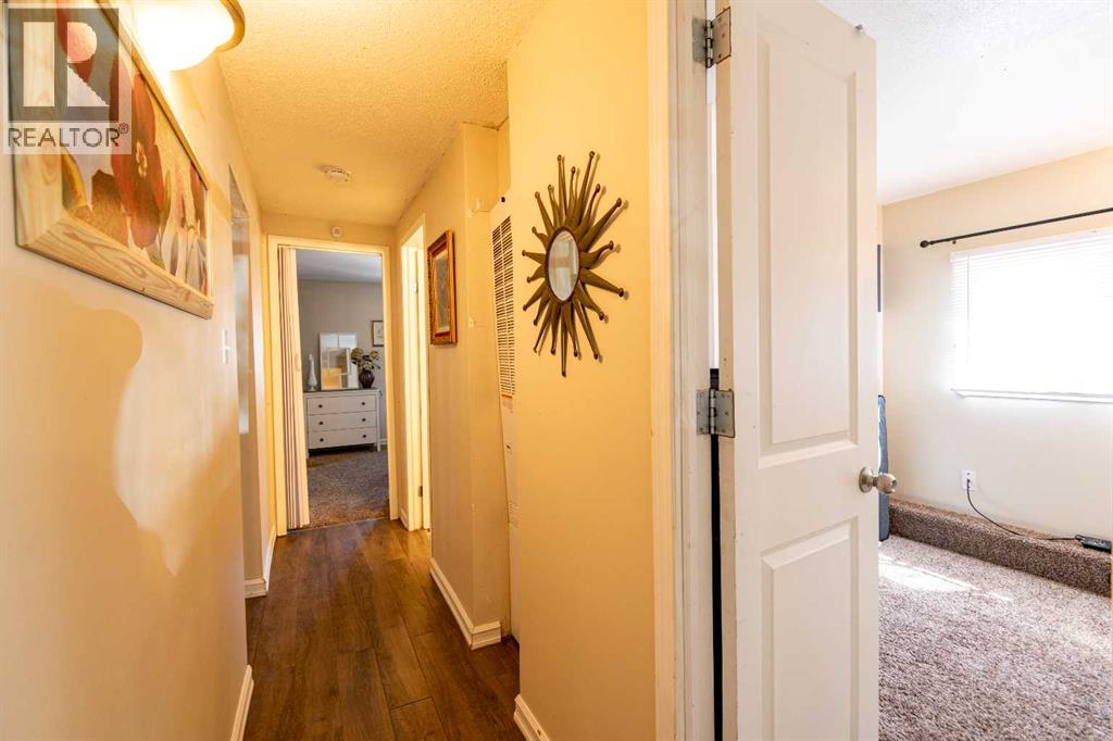 4 48a Street Close, Alix, Alberta  T0C 0B0 - Photo 16 - A2306091