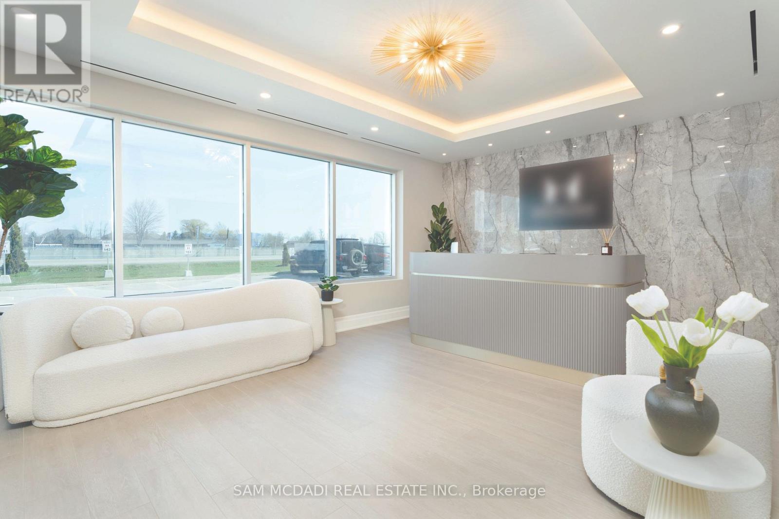 110 - 442 Millen Road, Hamilton, Ontario  L8E 6H2 - Photo 3 - X13054168