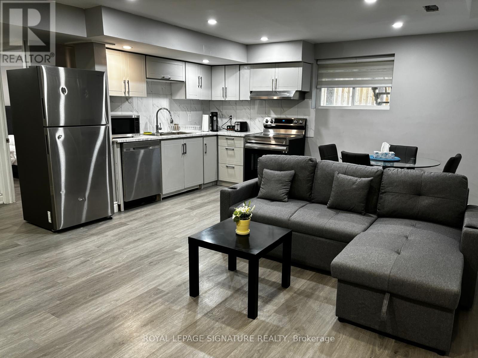 Lower Level - 11 Overholt Drive, Thorold, Ontario  L2V 0G4 - Photo 3 - X13058278